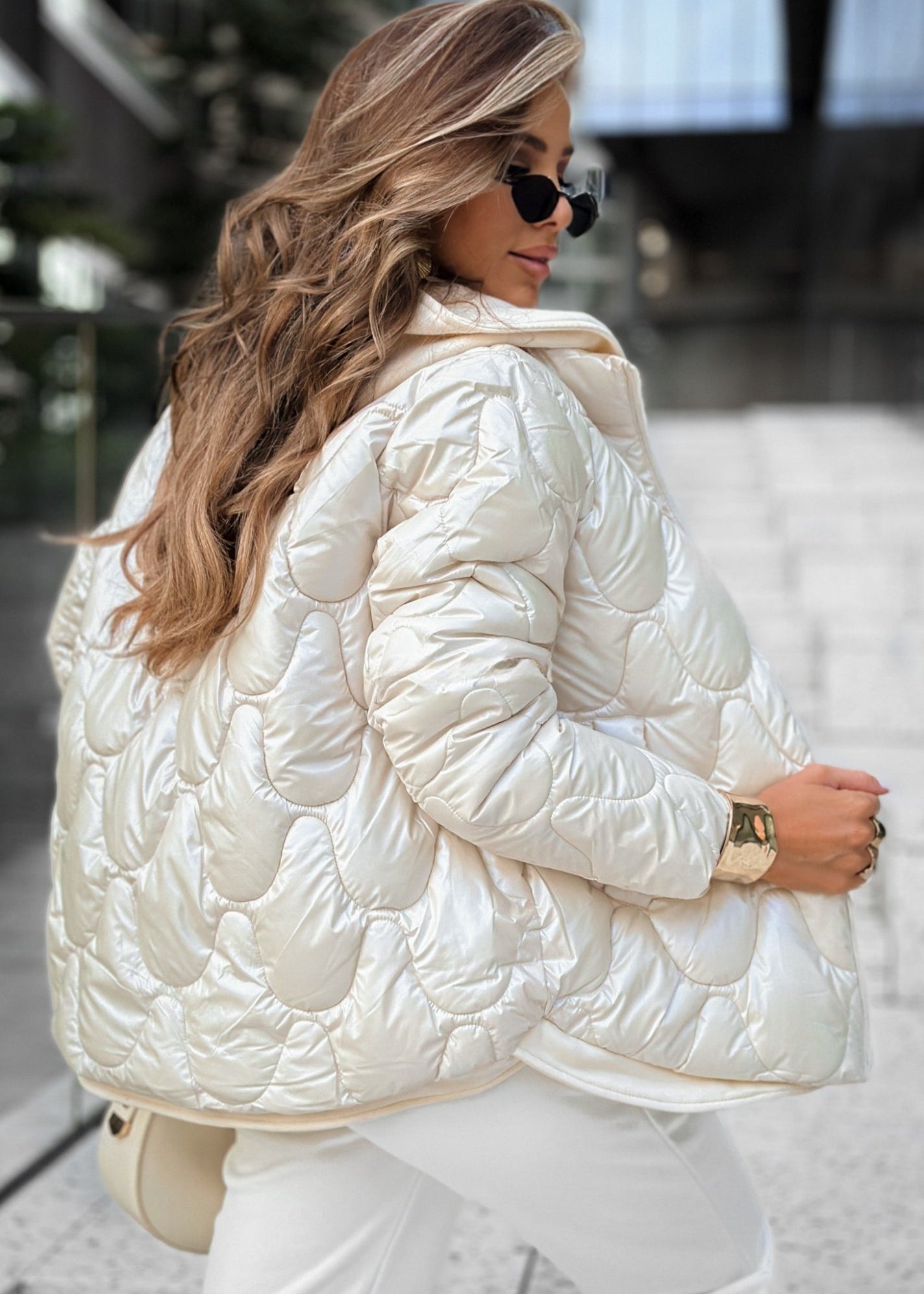 Women’s Oversized Metallic-Texture Puffer Jacket