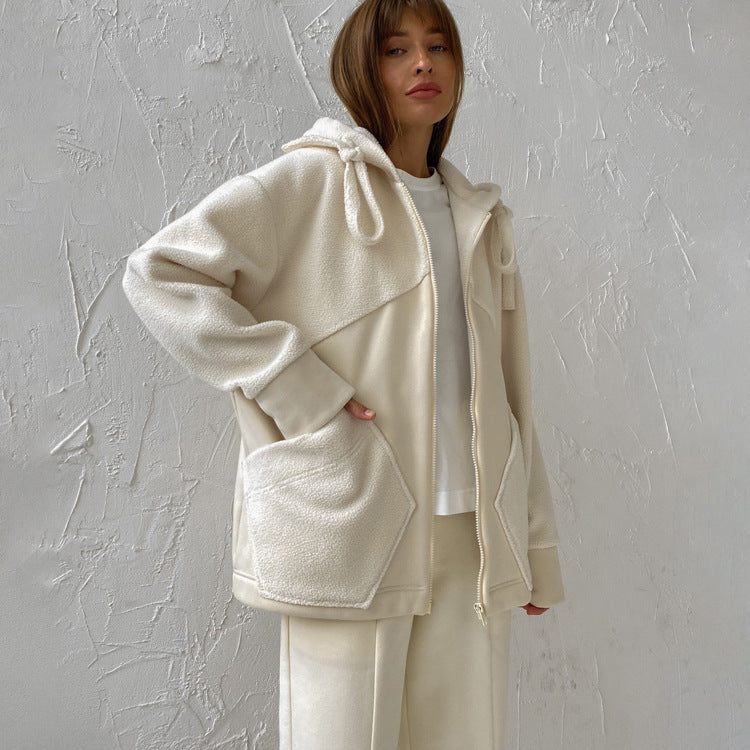 Cozy Sherpa-Lined Zip Hoodie – Minimal Cream Comfort