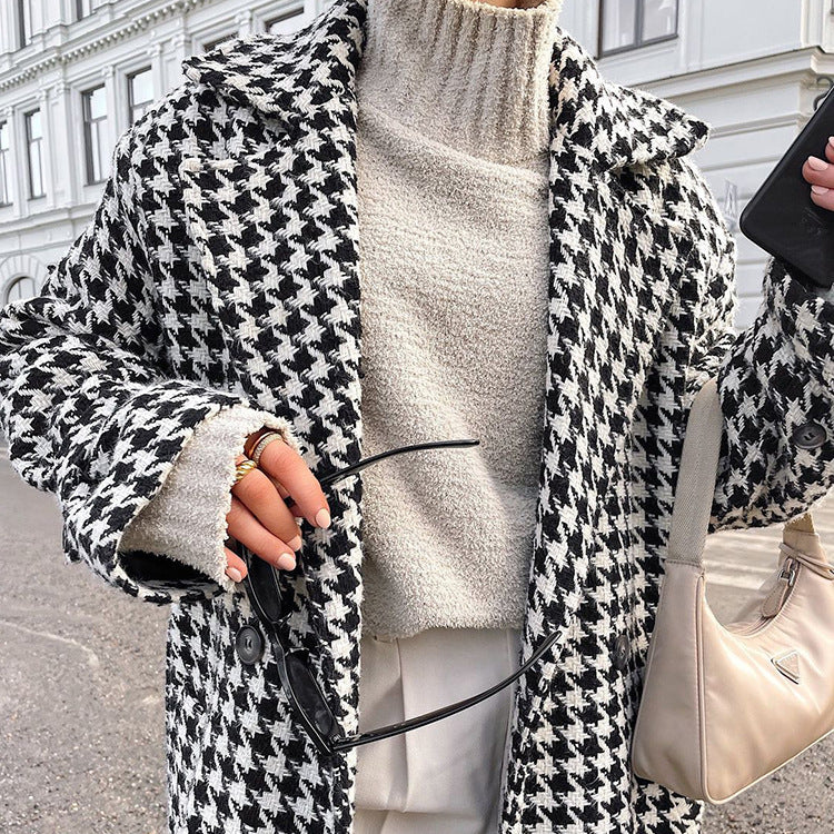 Women’s Oversized Houndstooth Wool-Blend Long Coat – Classic Elegance