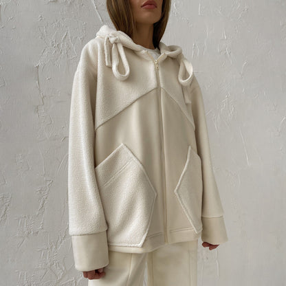 Cozy Sherpa-Lined Zip Hoodie – Minimal Cream Comfort