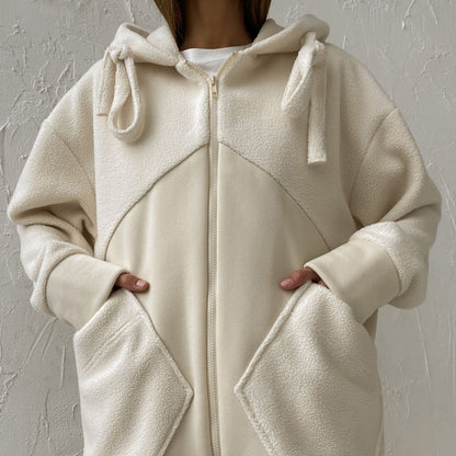 Cozy Sherpa-Lined Zip Hoodie – Minimal Cream Comfort