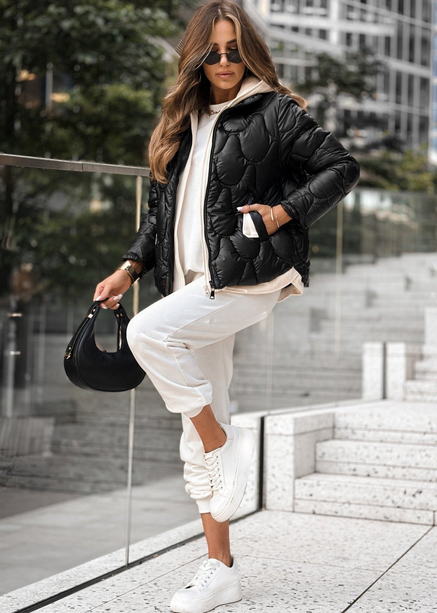 Women’s Oversized Metallic-Texture Puffer Jacket